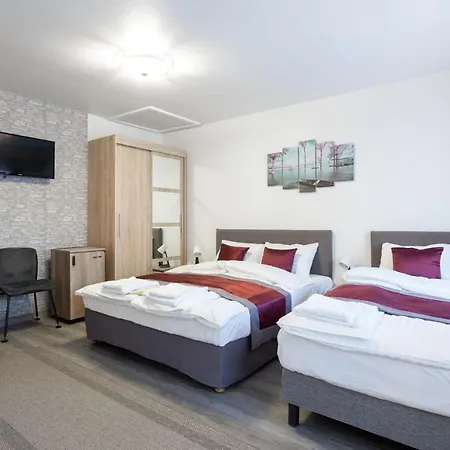 Hooper's Vendeghaz Guest house Eger